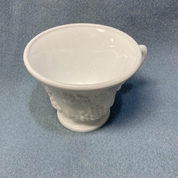 Indiana Colony Milk Glass White Harvest Grape 6 ounce Footed Cup - Picture 2 of 9